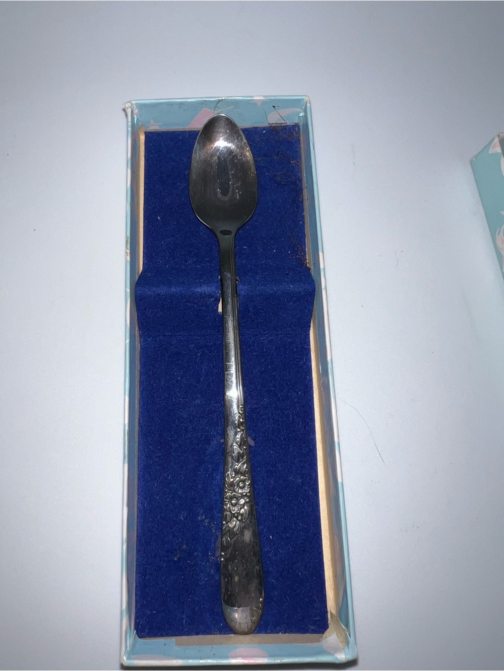 Vintage Oneida Silver Decorative Floral-Handle Teaspoon